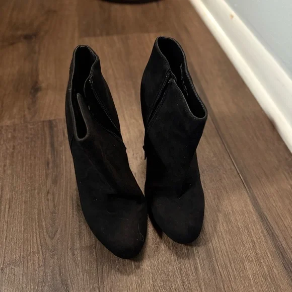 Call It Spring Black Ankle Booties - Picture 3 of 3